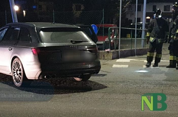 Pray, auto si schianta nella notte contro un palo della luce (foto di repertorio)