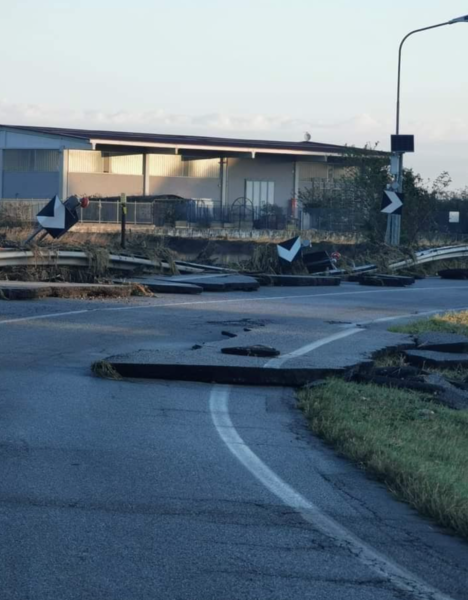 In provincia 2360 utenze sono senza luce; in Valsesia 300 persone ancora isolate