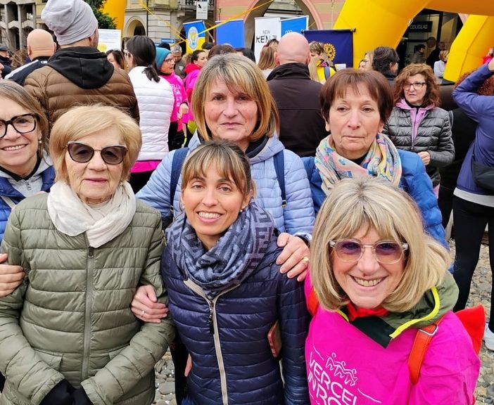 Vercelli si è tinta di rosa: un successo per corsa e camminata solidale - foto