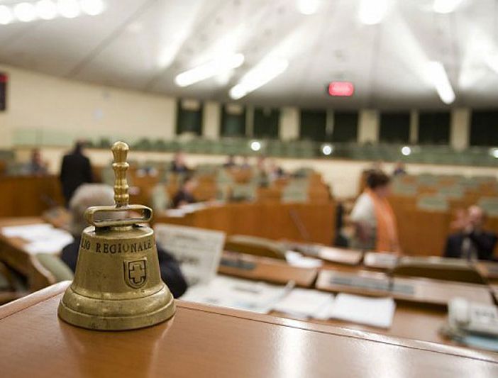 Crocifisso in Aula, via alla discussione in Consiglio regionale