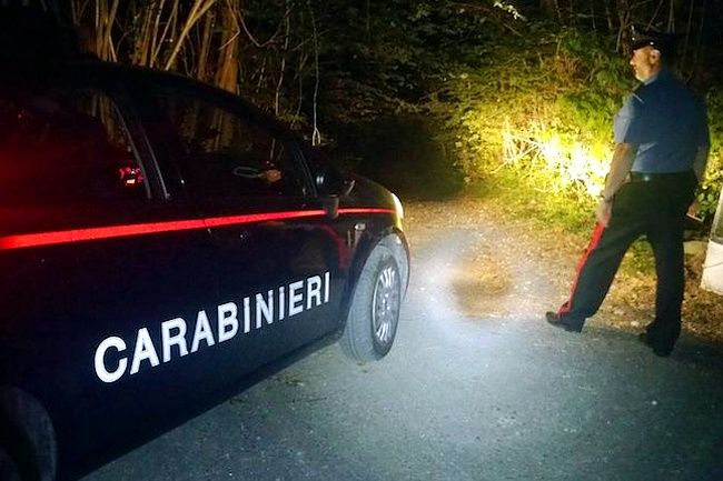 Pray, 75enne perde il controllo dell'auto e si schianta:  illeso (foto di repertorio)