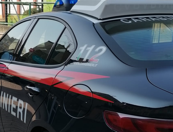 «Dobbiamo sanificare i locali»: ma gli anziani non ci cascano e mettono in fuga i truffatori