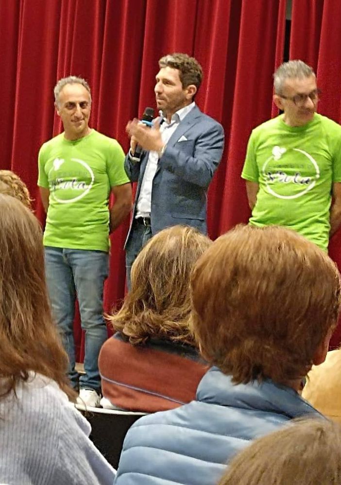 Quarona, in scena lo spettacolo “Intrigo al Convento”: i saluti del sindaco Pietrasanta