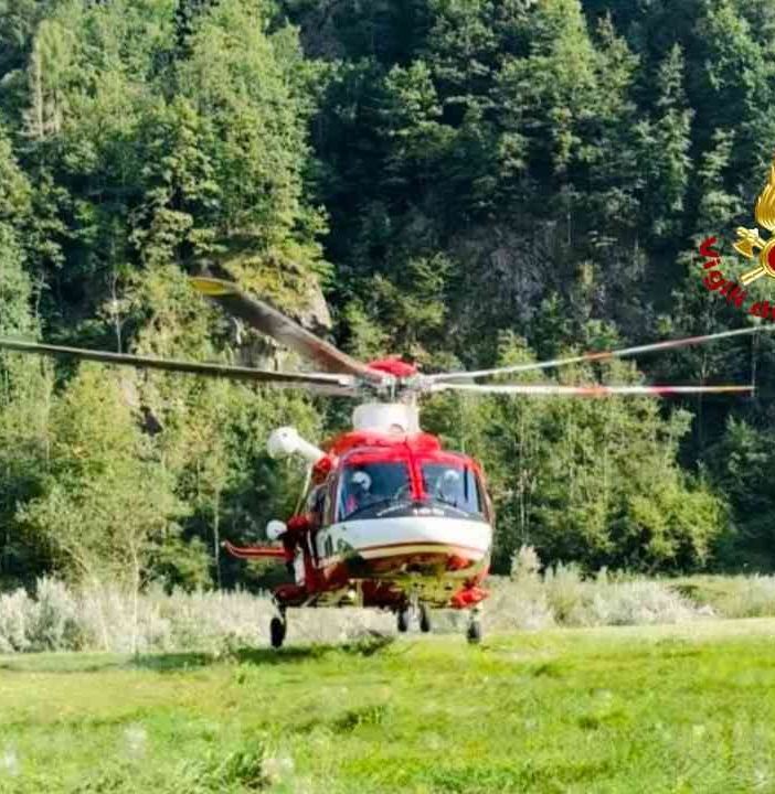Cravagliana, escursionista in difficoltà: l'intervento in elicottero.