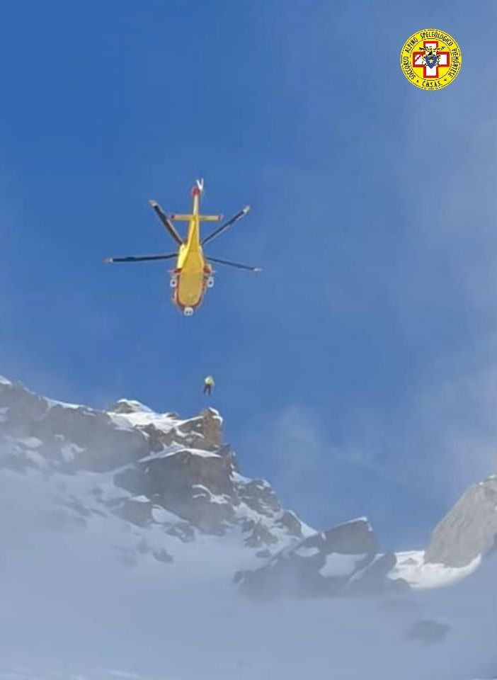 Scialpinista infortunato localizzato dal Soccorso Alpino e condotto in ospedale