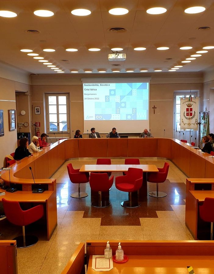 A Borgomanero oggi altra tappa del tour della #sostenibilità di Acqua Novara.VCO. Emergenza #siccità e #cambiamenticlimatici VIDEO