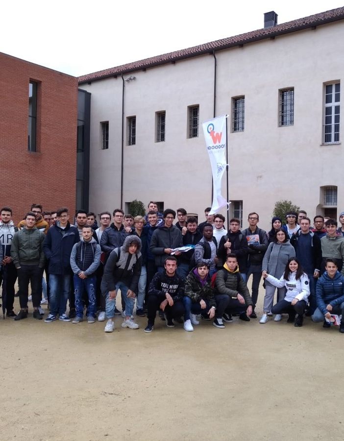 Borgosesia: le quinte dell'istituto Lancia al salone di orientamento di Novara