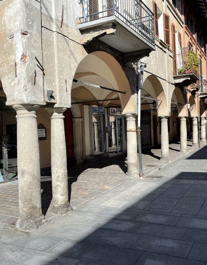 Gattinara: Il progetto &quot;Vetrine in luce&quot; per rivitalizzare il centro