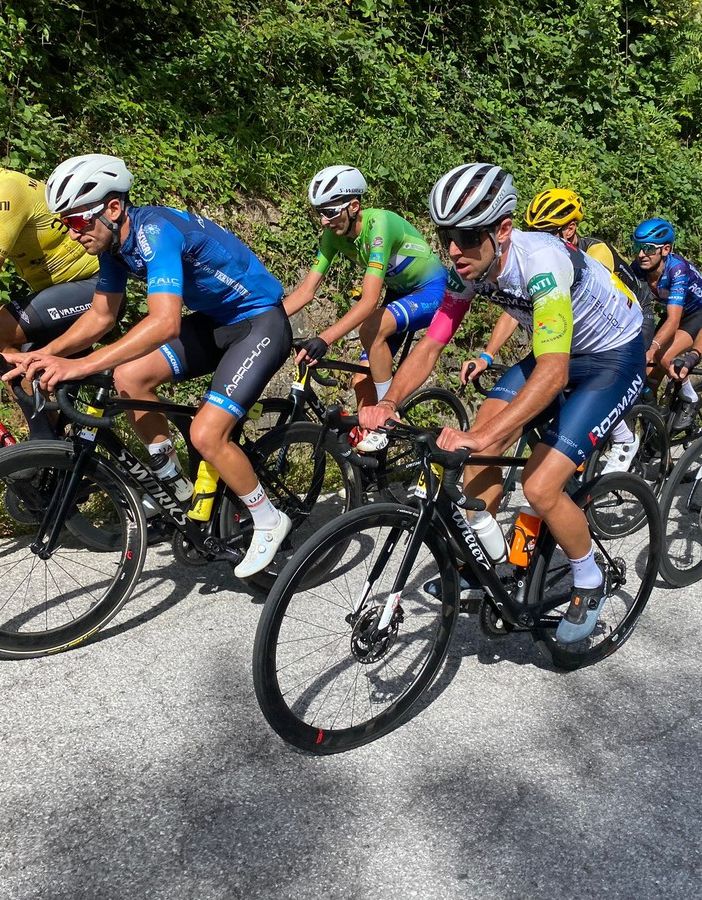 Ciclismo granfondo, un giro delle Valli Monregalesi da incorniciare, vincono Luca Raggio e Giulia Portaluri
