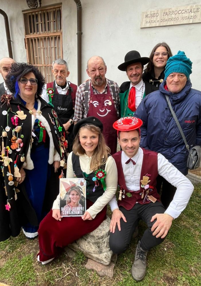Il Giro dei cortili per carnevale a Guardabosone fa il pienone FOTO di Ermanno Orsi