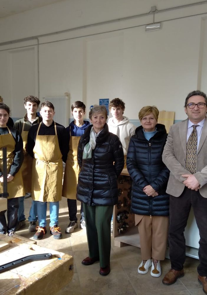 Varallo, la donazione alla scuola barolo: nuovi utensili per i laboratori di falegnameria.
