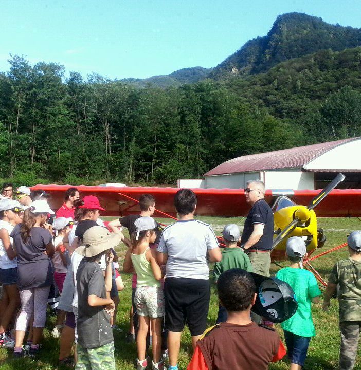 Varallo, il Gruppo Piloti Valsesia ancora con i piccoli &quot;aspiranti piloti&quot; FOTOGALLERY