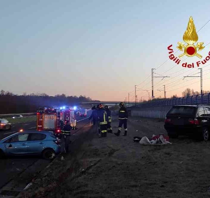 Incidente sulla A4, intervengono i Vigili del Fuoco