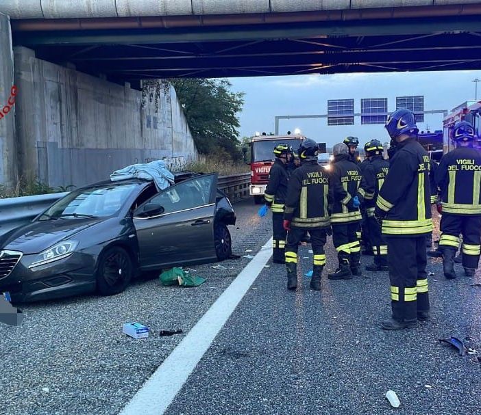 Gravissimo incidente in autostrada: al lavoro i mezzi di soccorso vercellesi