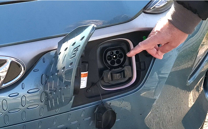 Auto elettriche: “Tornereste indietro?”