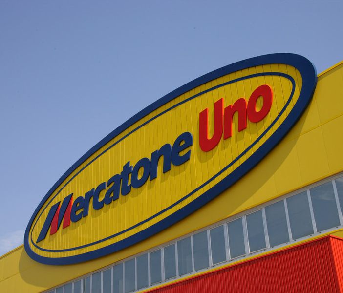 Offerta per il Mercatone Uno di Romagnano e proroga della cassa