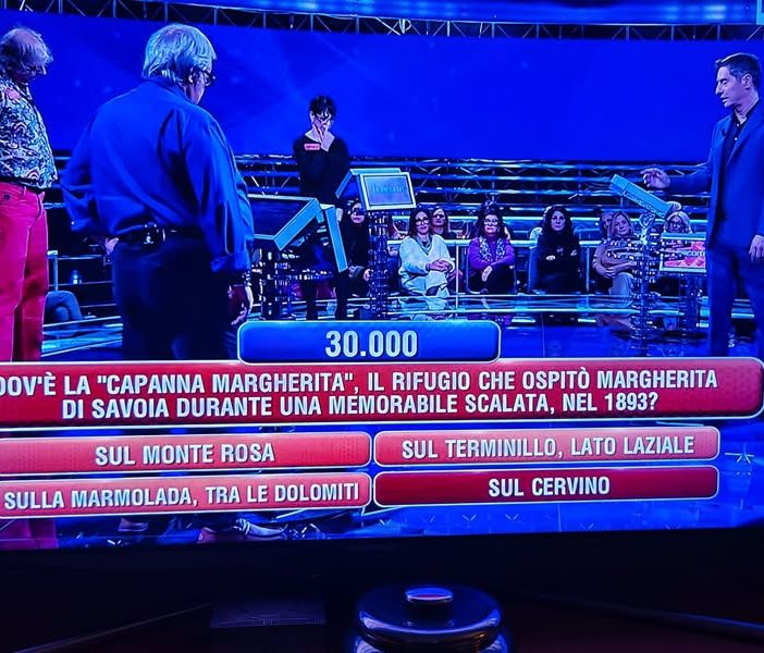 Al programma &quot;Eredità&quot; i concorrenti sbagliano domanda sulla Capanna Margherita