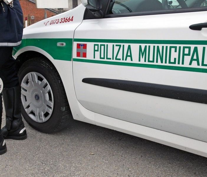 Gattinara: scontro tra tre mezzi, circolazione rallentata in via Valsesia