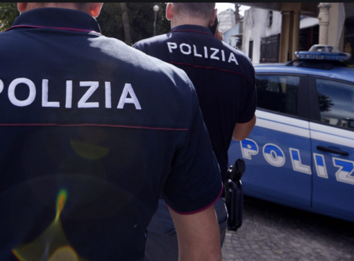 «Aiuto, mi hanno accoltellato...»: il &quot;pesce d'aprile&quot; finisce con una denuncia
