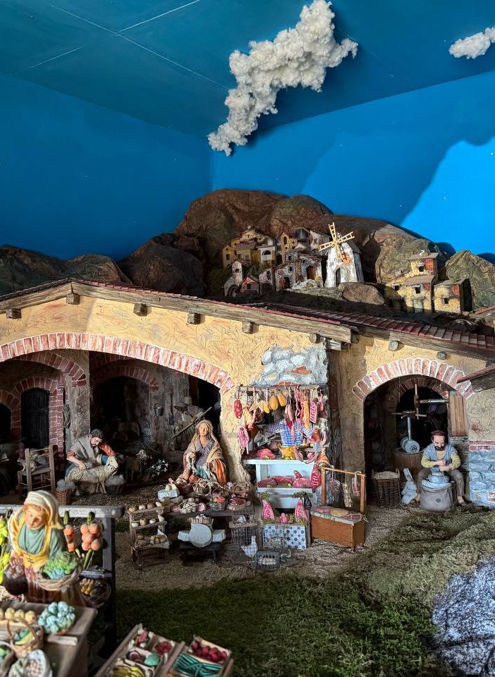 Famiglie e tanti visitatori a Pray per il Presepe Meccanico  (servizio di Davide Finatti)
