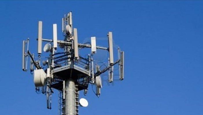 Valmastallone, acceso il nuovo ripetitore Vodafone