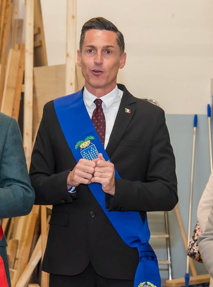 Varallo, Scuola Barolo: l’inaugurazione della sede e dei laboratori di falegnameria.