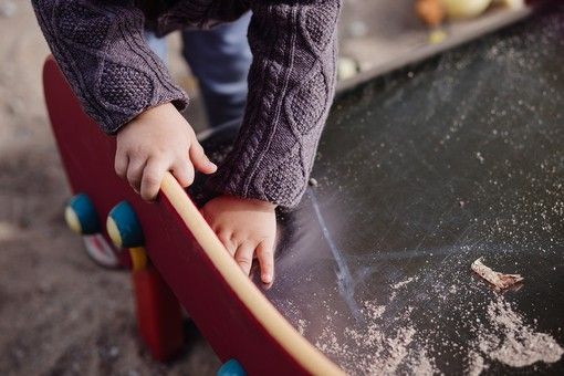 Servizi educativi, 4,7 milioni ai Comuni per ridurre le tariffe degli asili nido e migliorare la qualità.