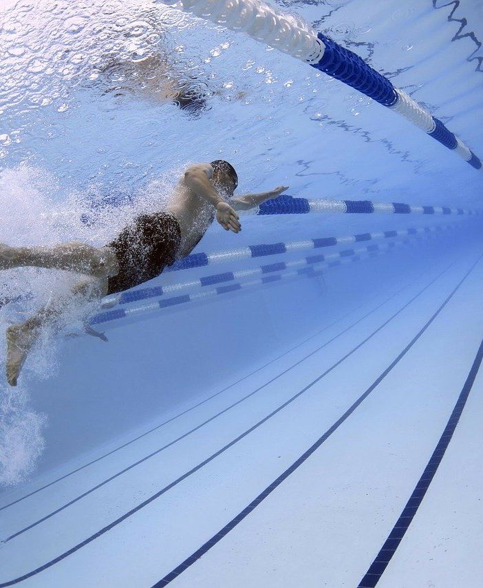 Da lunedì riaprono palestre, piscine, centri sportivi e circoli. Un passo in più verso la normalità