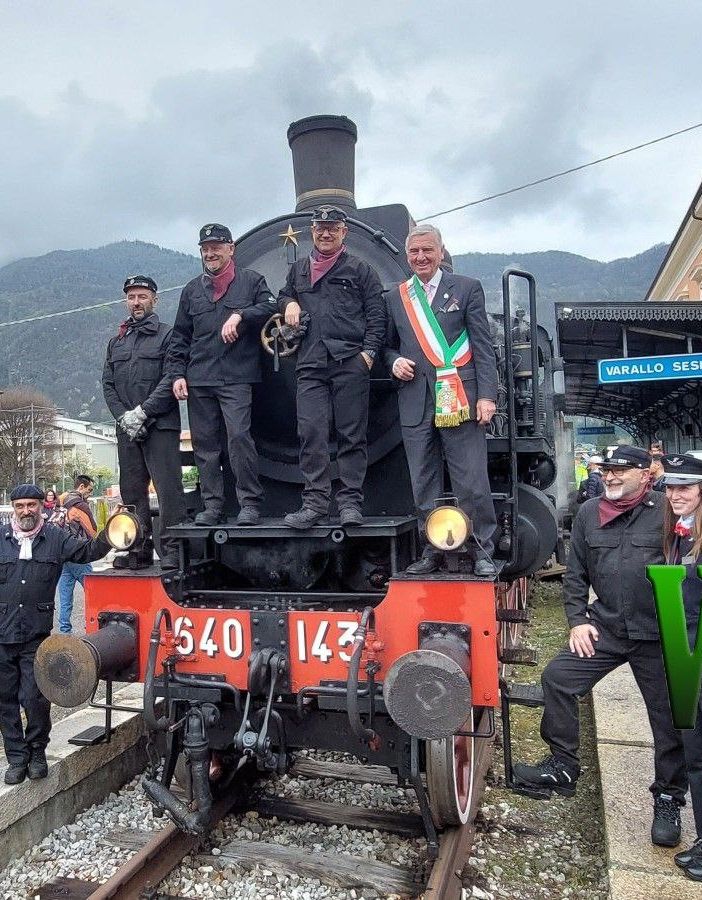 A Varallo un tuffo nel passato, è arrivato in stazione il treno storico FOTO e VIDEO