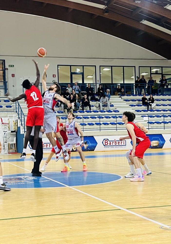Barberi Valsesia Basket playoff: gli Eagles si aggiudicano gara due contro Collegno e pareggiano la serie!