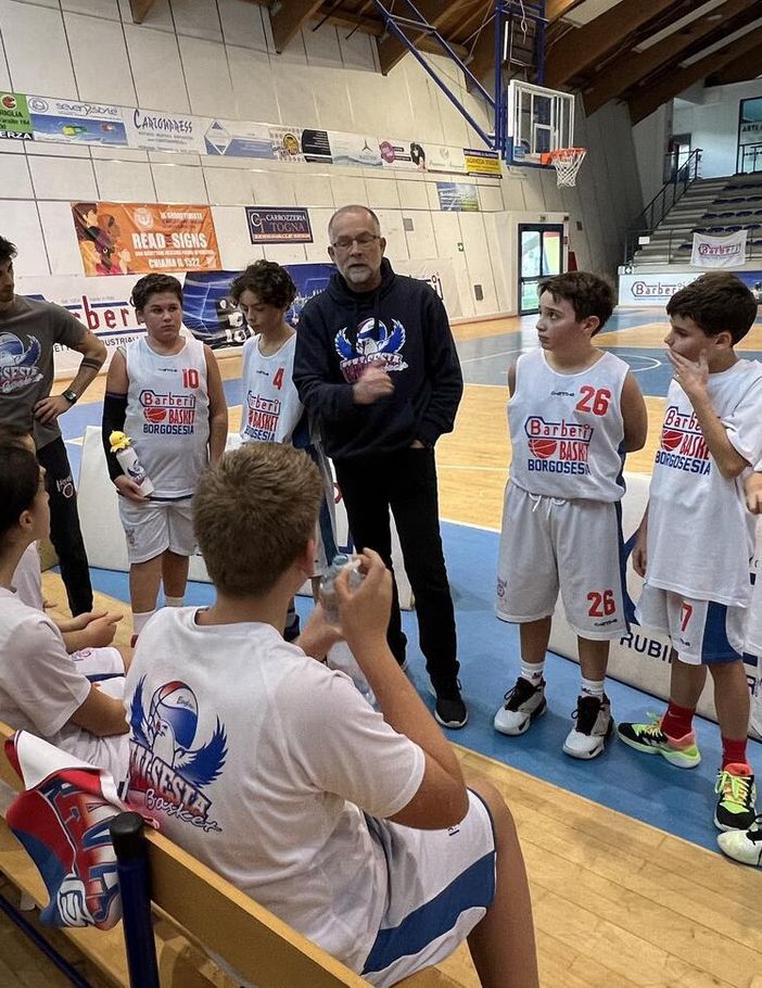 La formazione under 13 di Barberi Valsesia Basket (foto Letizia Bertini)