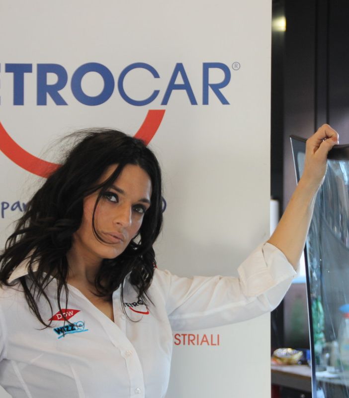 Biella: Da Vetrocar una promozione coi fiocchi. Col cambio parabrezza in omaggio i tergicristalli Bosch