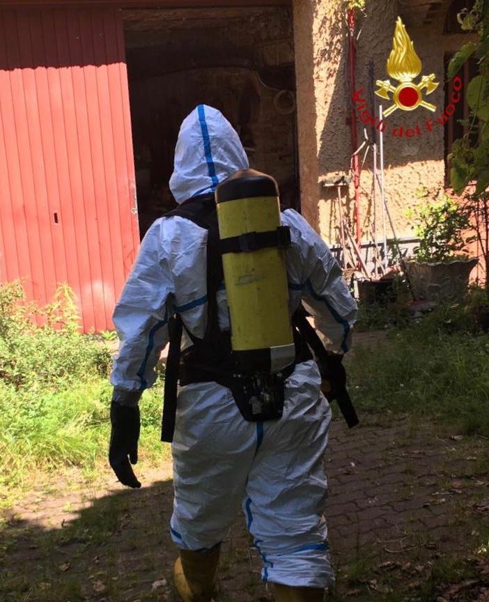 Trovato il cadavere di una donna in avanzato stato di decomposizione