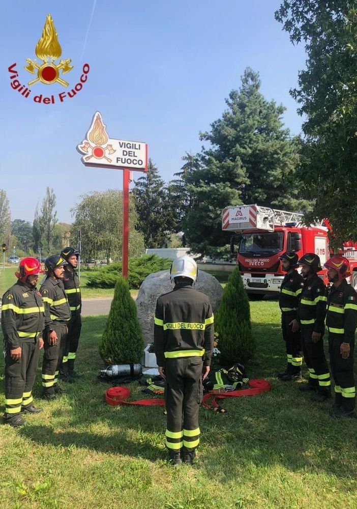 I Vigili del Fuoco di Novara commemorano l'11 settembre