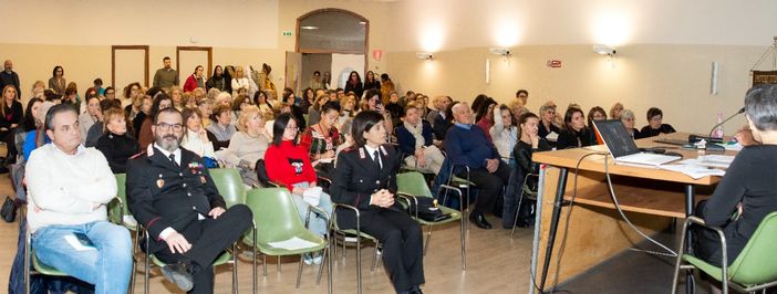 Borgosesia: la violenza contro le donne è un tema da affrontare Borgosesia: la violenza contro le donne è un tema da affrontare