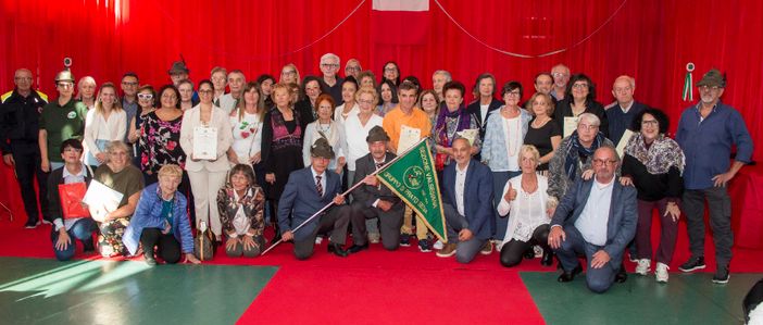 A Prato Sesia poesia con gli Alpini: la 20° edizione del concorso nazionale. A Prato Sesia poesia con gli Alpini: la 20° edizione del concorso nazionale.