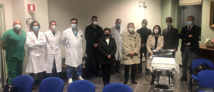 Il volontariato nell'emergenza sanitaria: donato un nuovo ecografo all'ospedale di Borgosesia Il volontariato nell'emergenza sanitaria: donato un nuovo ecografo all'ospedale di Borgosesia