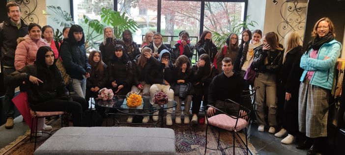 Uscite di didattica orientativa, proseguono le visite in azienda per i ragazzi del Lancia Uscite di didattica orientativa, proseguono le visite in azienda per i ragazzi del Lancia