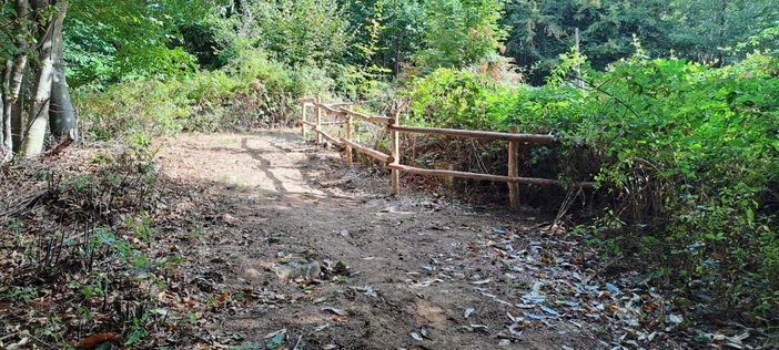 Quarona, un nuovo esempio virtuoso di cura del bene comune: ripulito il sentiero di Valmaggiore