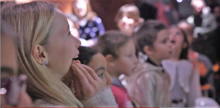 Borgosesia: Adolescenza e creatività giovanile aprono il "CantoACanto" Borgosesia: Adolescenza e creatività giovanile aprono il "CantoACanto"