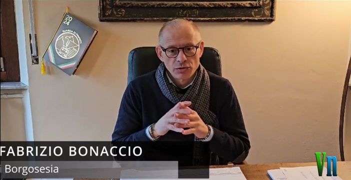 Borgosesia: 25mila persone al carnevale più bello di sempre Borgosesia: 25mila persone al carnevale più bello di sempre