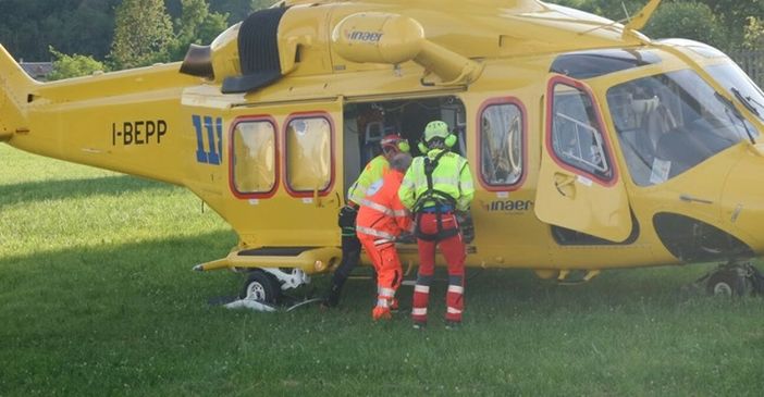 Cade un ultraleggero tra Piode e Alagna, due feriti Cade un ultraleggero tra Piode e Alagna, due feriti