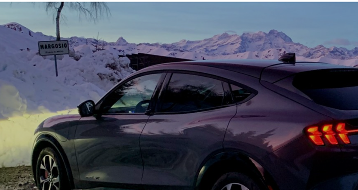 Oasi Zegna scelta per test drive della nuova Mustang elettrica