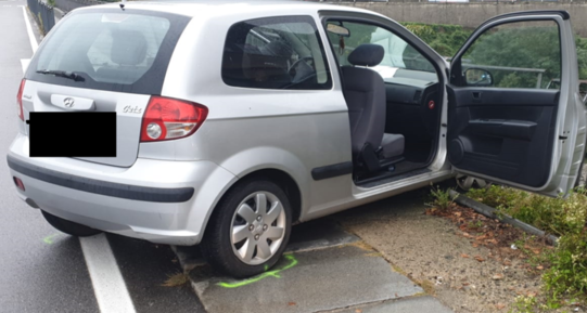 Pray, auto finisce contro il parapetto del ponte e resta in bilico (foto di repertorio) Pray, auto finisce contro il parapetto del ponte e resta in bilico (foto di repertorio)