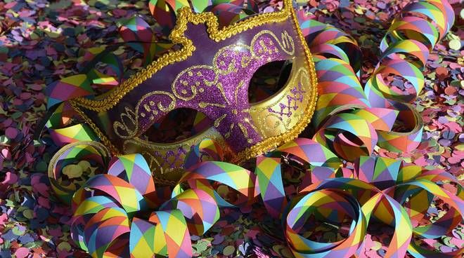 “Mi vesto come mi pare” torna in grande stile al carnevale di Borgosesia