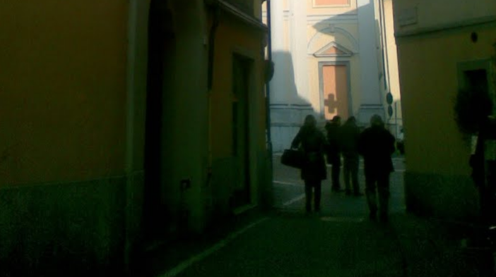 Un particolare della via in cui è avvenuto l'incidente