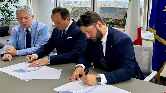 Al via il piano ospedali del Piemonte: 2 miliardi per 7 nuove strutture, compreso il Sant’Andrea Al via il piano ospedali del Piemonte: 2 miliardi per 7 nuove strutture, compreso il Sant’Andrea