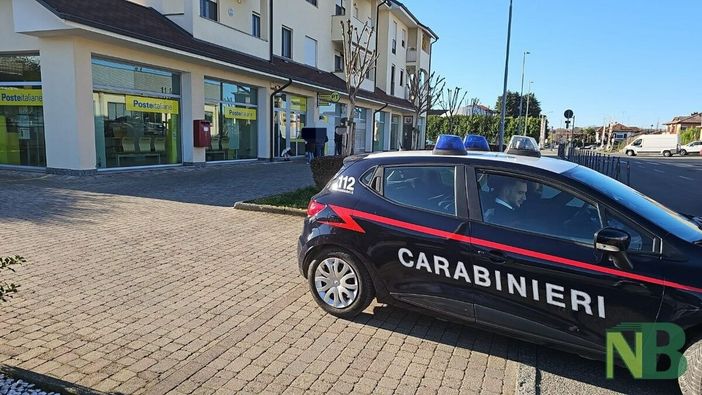 Rapina in posta a Vigliano: fermato un 13enne con pistola giocattolo (foto di Mauro Benedetti per newsbiella.it) Rapina in posta a Vigliano: fermato un 13enne con pistola giocattolo (foto di Mauro Benedetti per newsbiella.it)