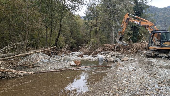 Crevacuore, dopo il crollo partiti lavori al ponte: sembra scongiurata la demolizione Crevacuore, dopo il crollo partiti lavori al ponte: sembra scongiurata la demolizione
