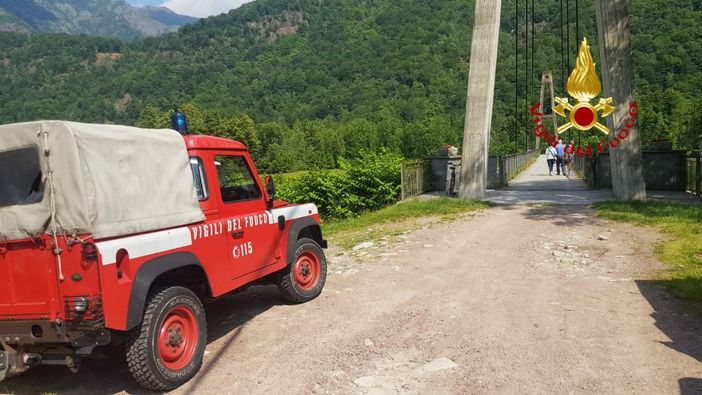 Rinvenuto un cadavere nelle acque del fiume Sesia Rinvenuto un cadavere nelle acque del fiume Sesia